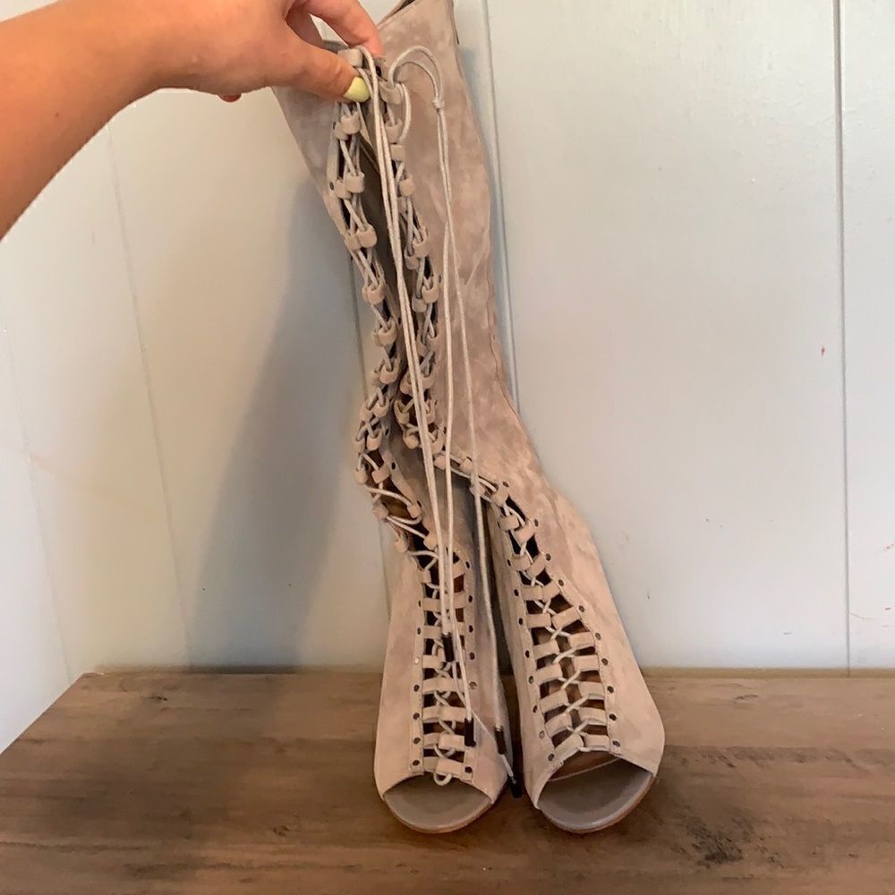 NWOT Joie Taupe Suede Lace Up Heel Booties Size 37
